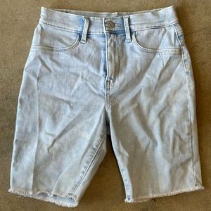 Old Navy Ballerina Stretch Jean Shorts